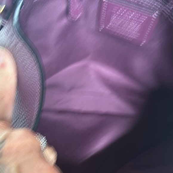 Coach Hallie Shoulder Bag Refined pebble leather Boysenberry Purple / Gold - Picture 16 of 16